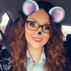 Meet your Posher, Marcia